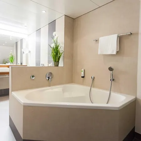 Martas Lutherstadt Hotel 3*