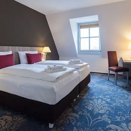فندق Martas Lutherstadt 3*