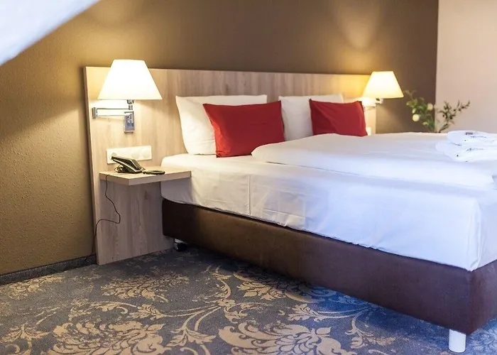 Martas Lutherstadt Отель 3*